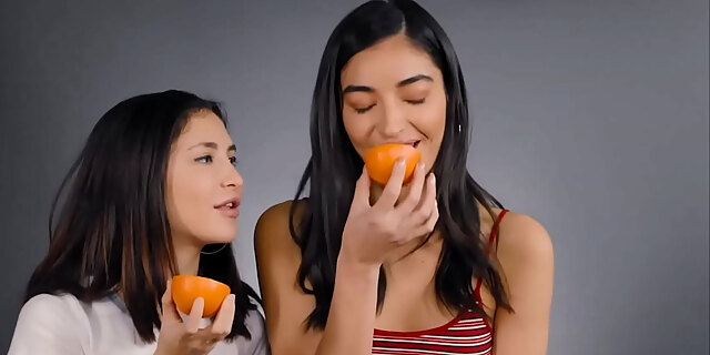 dyke,lesbian,licking,pornstars,pussy
